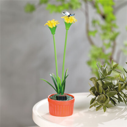Szolár színes virág - 8 x 8 x 32 cm - 10 melegfehér LED - sárga - Image 2
