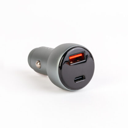 Autós szivargyújtó adapter Type-C PD és USB aljzattal, gyorstöltéssel - feszültségkijelzéssel - 48W - Image 2